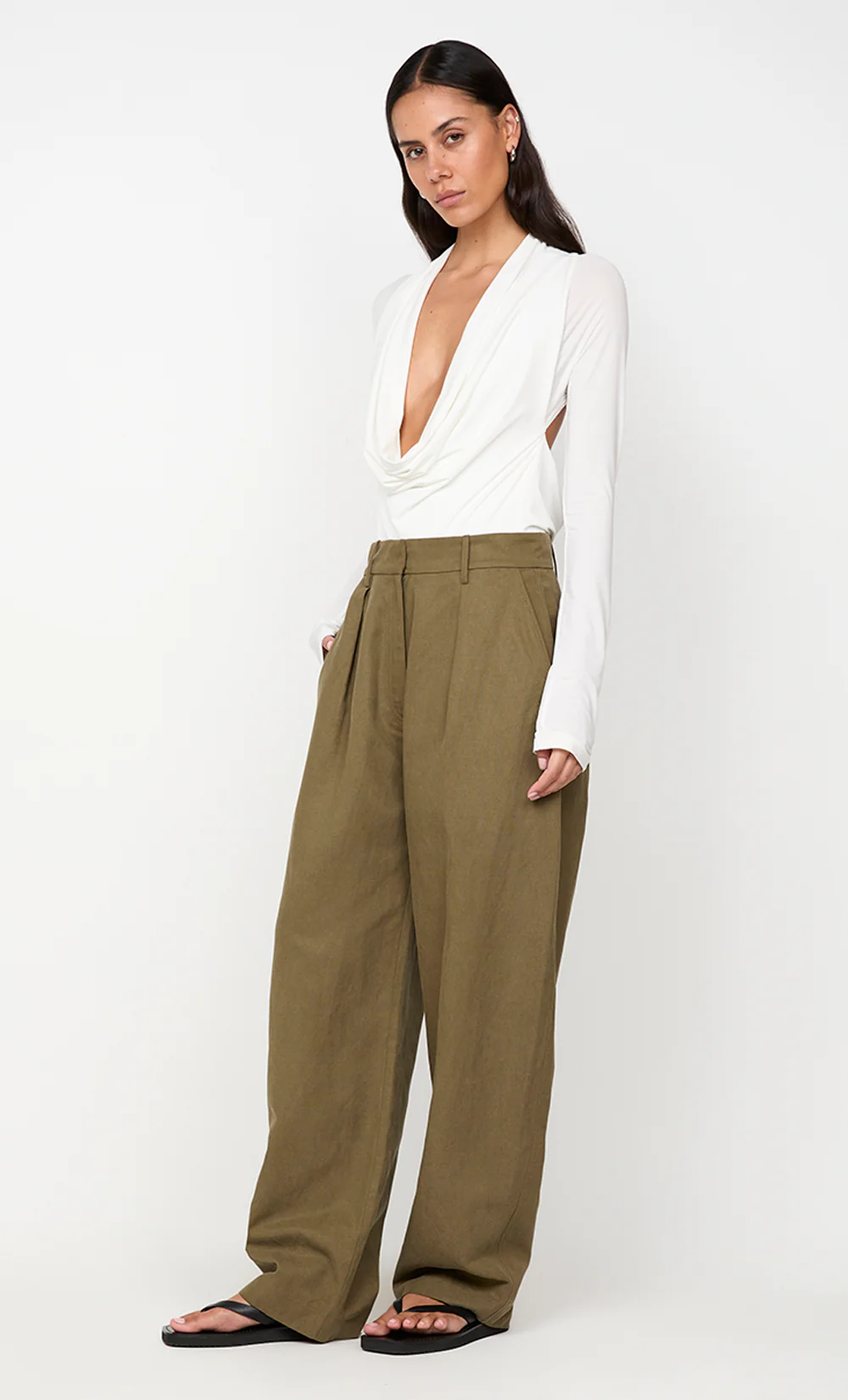 LEONA POCKET PANT - OLIVE - Image 7