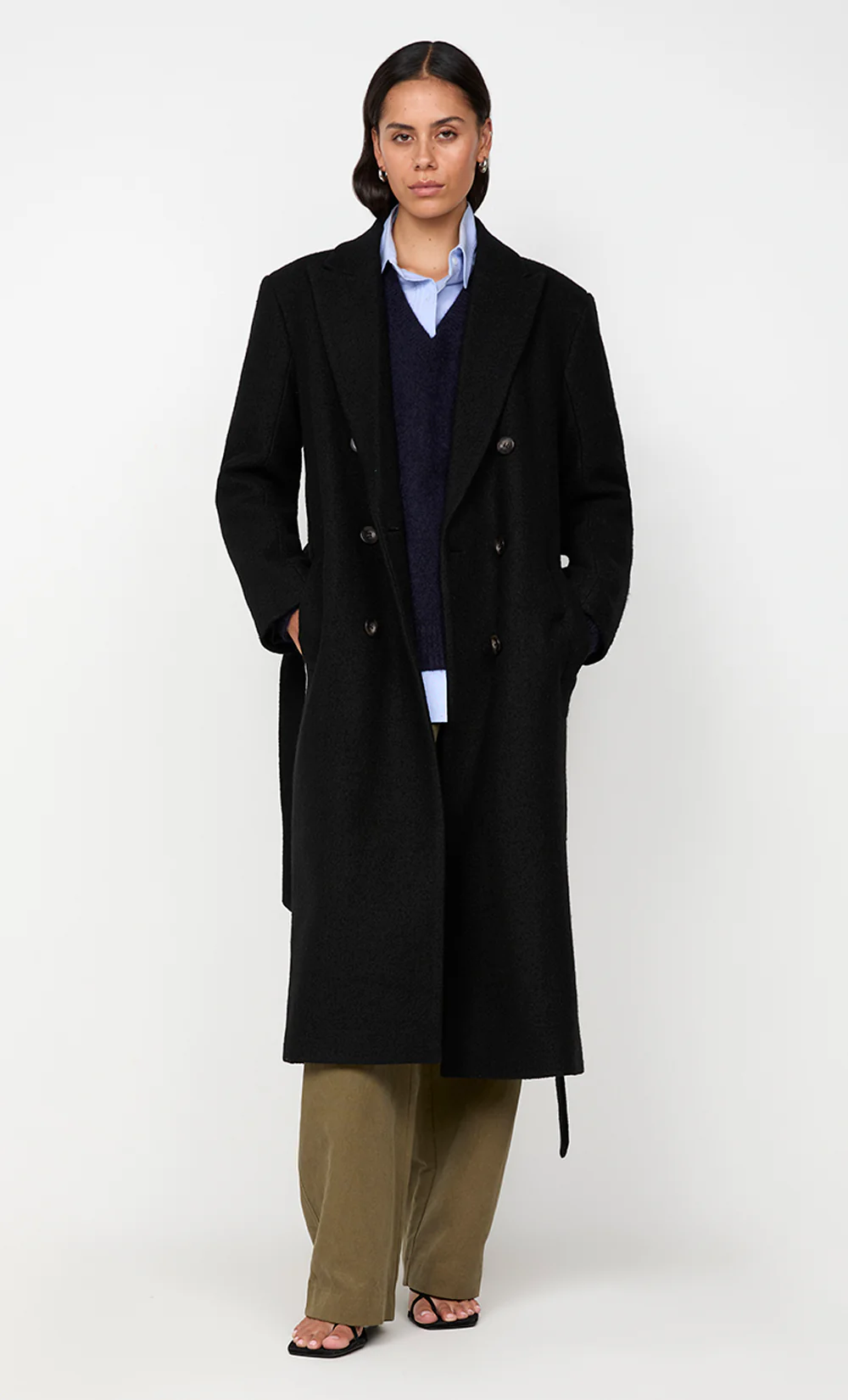 MINA SHORT BELTED COAT - BLACK - Image 4